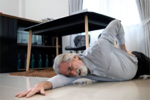 Older Americans facing sharp rise in fatal falls: CDC report