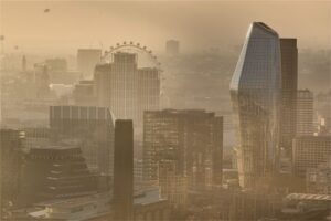 UK’s toxic air ‘killing 500 a week’, costing economy billions