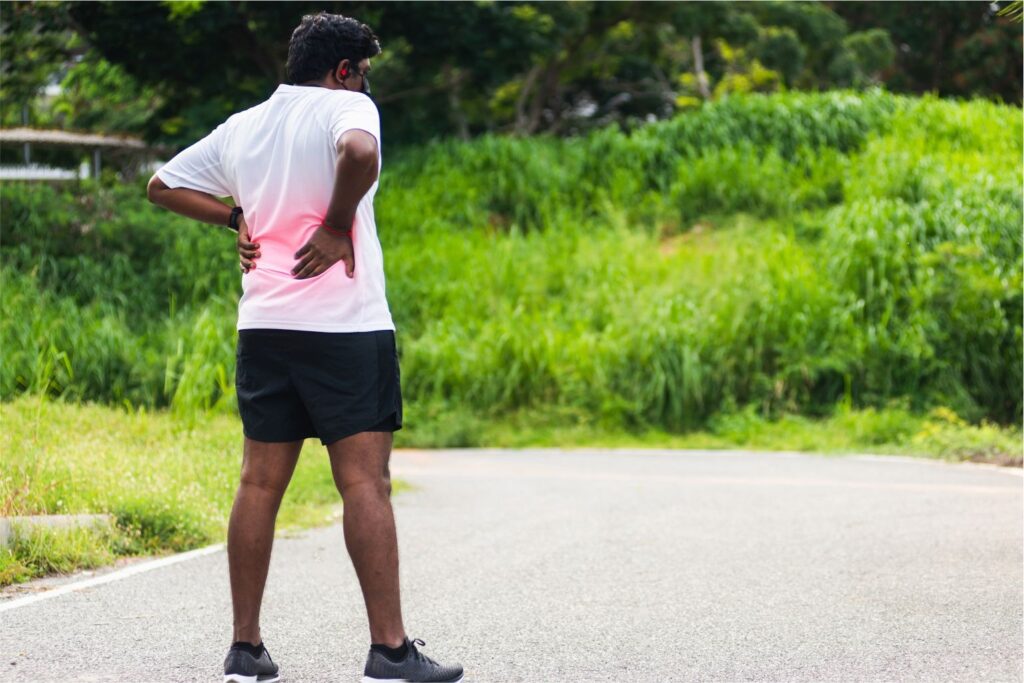 Walking over 100 minutes a day may lower chronic back pain risk: Study 1 Walking over 100 minutes a day may lower chronic back pain risk: Study