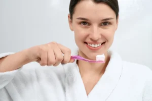 How to brush and floss correctly for healthy teeth and gums