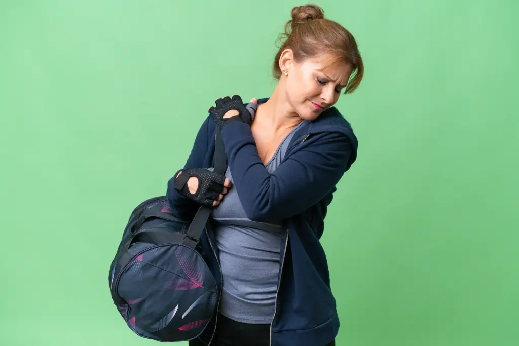 Are you hurting your back without knowing it? 10 habits to watch 2 Are you hurting your back without knowing it? 10 habits to watch