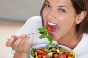 Mediterranean diet linked to healthier gums and lower inflammation