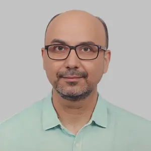 Dr Nilay Desai