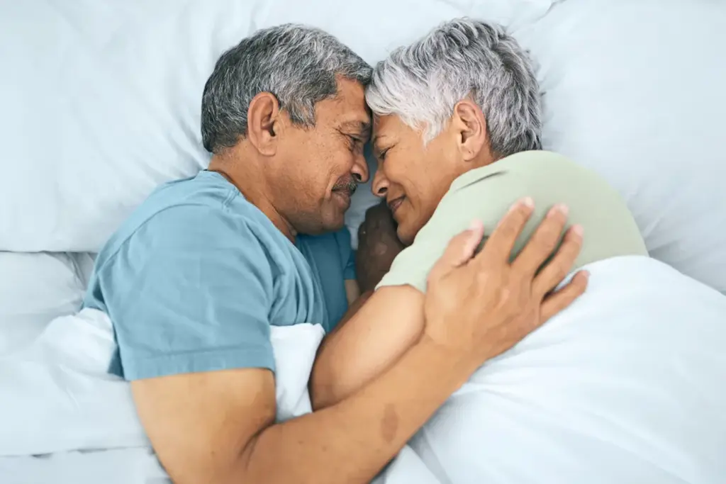 Sex after 40: What changes and how to stay connected 1 Sex after 40: What changes and how to stay connected