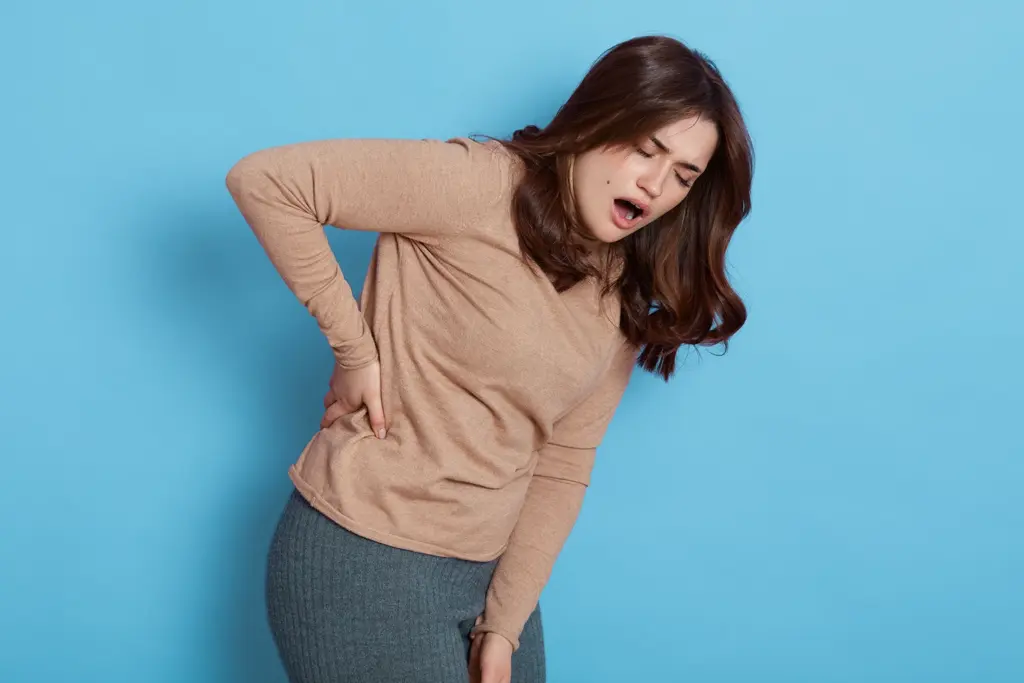 8 signs of kidney stones you shouldn’t ignore 1 8 signs of kidney stones you shouldn’t ignore