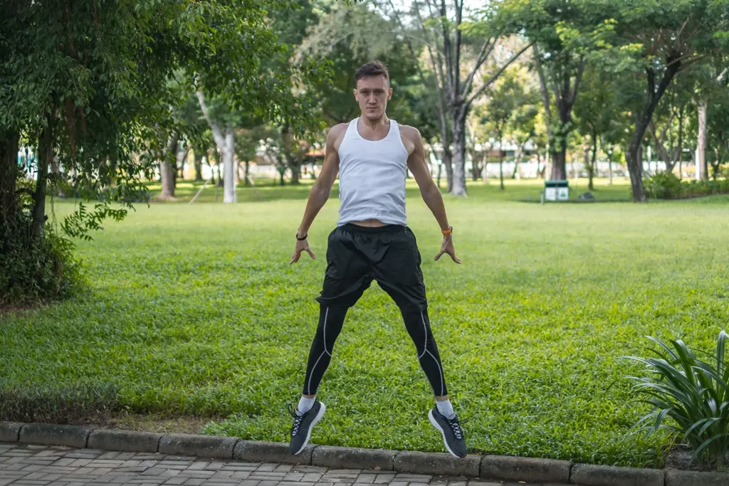 How jumping jacks burn calories and support belly fat loss