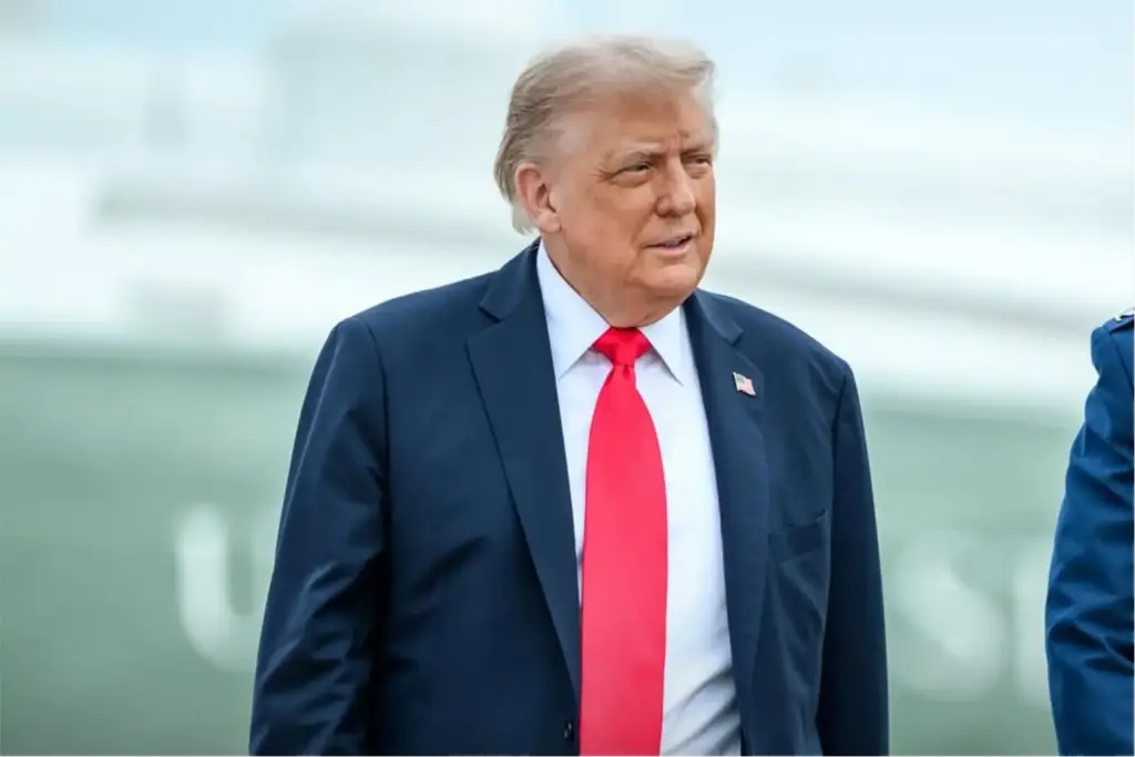 Donald Trump in 'exceptional health', says White House doctor after Walter Reed checkup