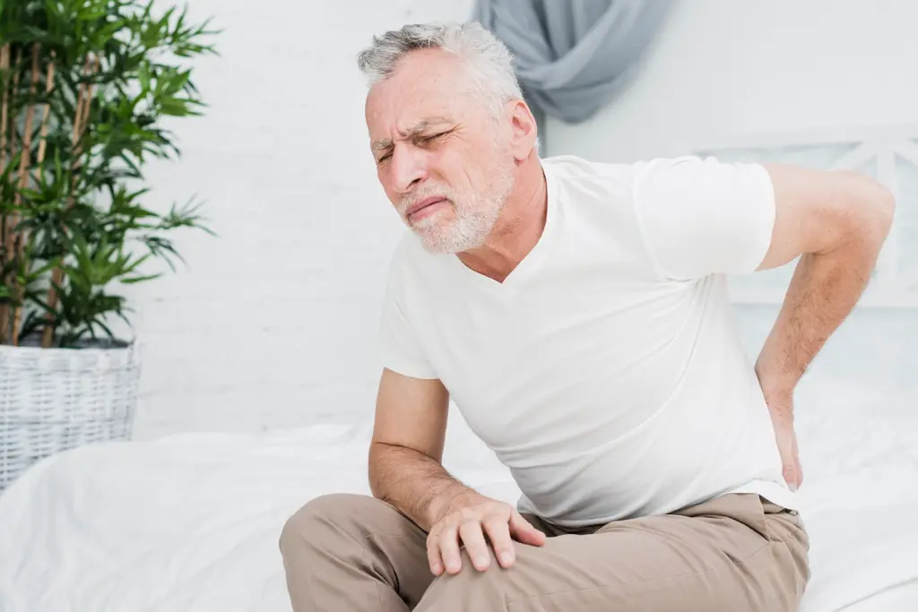 What is a hip labral tear? Symptoms, causes, and treatment