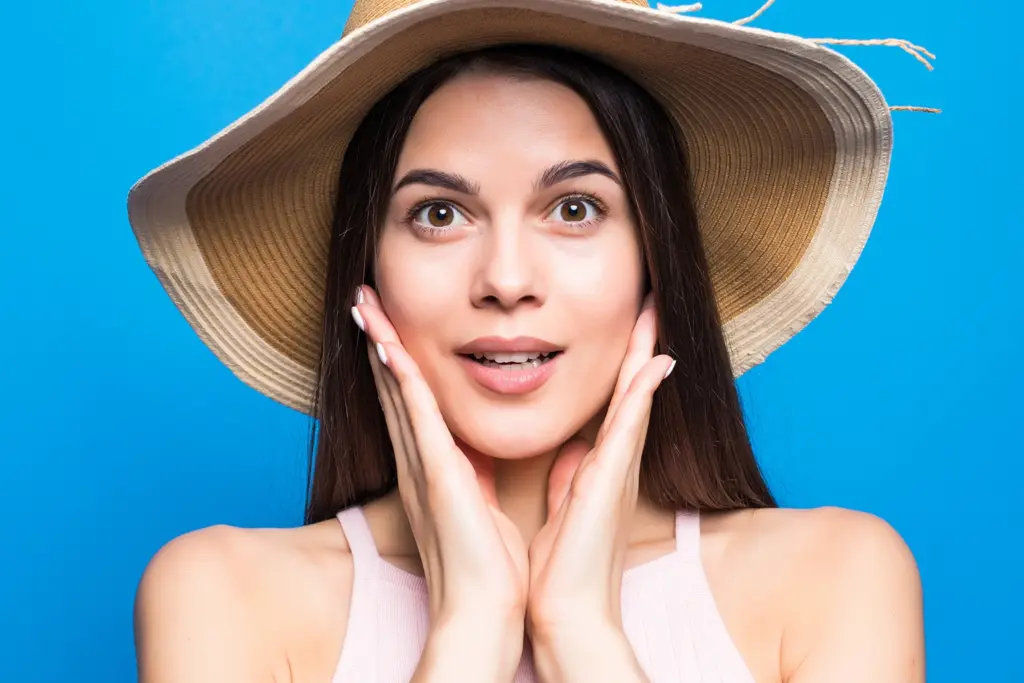 How to maintain glowing skin while traveling: 7 expert tips