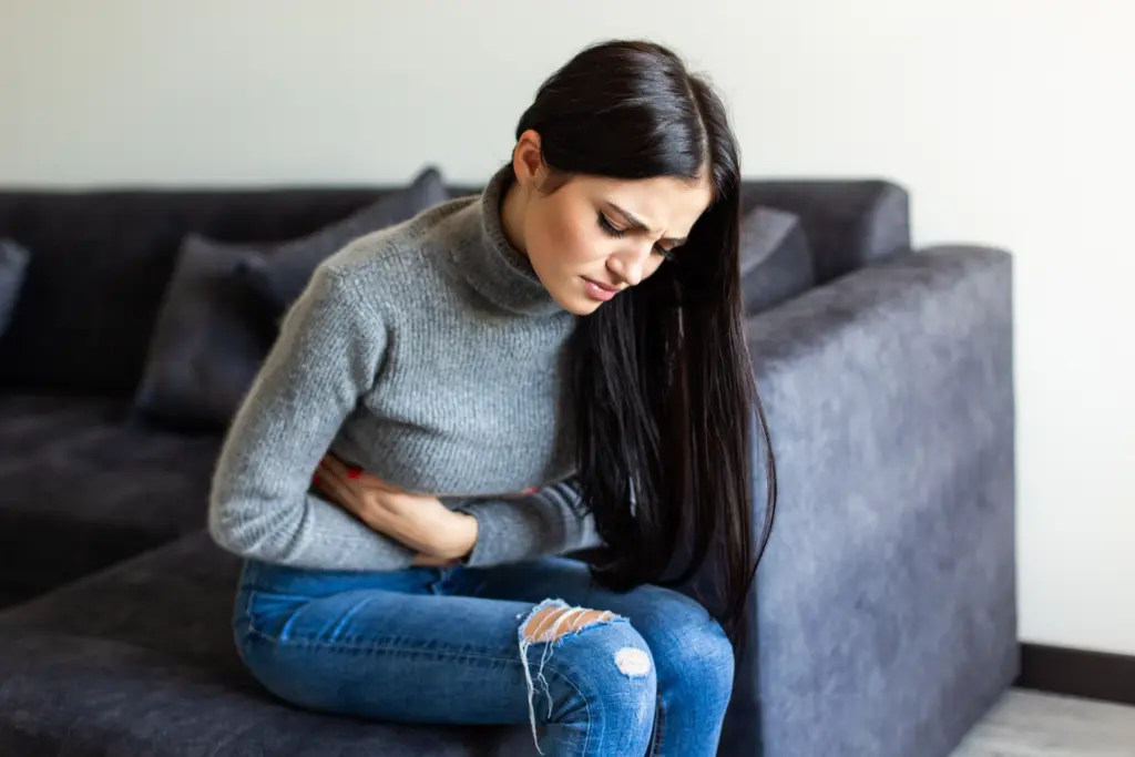 What are gallstones? Signs, causes, and when to get treatment 2 What are gallstones? Signs, causes, and when to get treatment