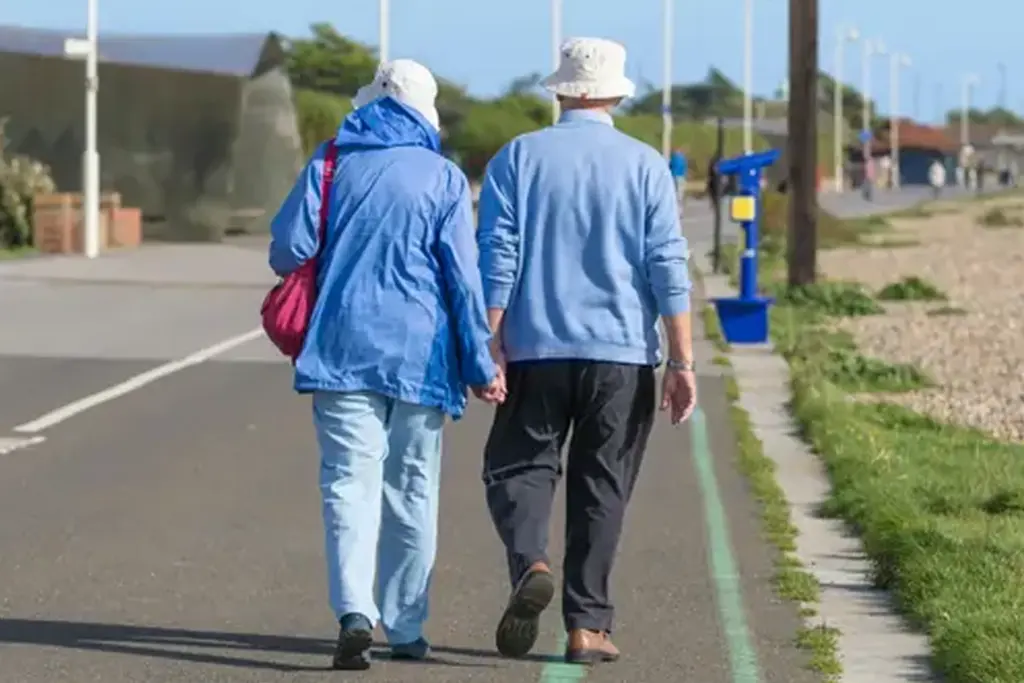 Daily walks tied to slower Alzheimer’s-related decline, study finds 1 Daily walks tied to slower Alzheimer’s-related decline, study finds