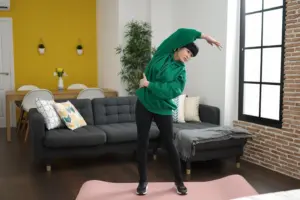 How to stay active indoors: 10-minute mobility for cold days