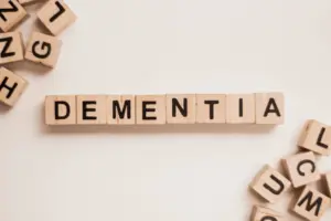 Loss of confidence, poor coping in midlife tied to higher dementia risk