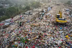 Plastics emissions could drive sharp increase in health impacts by 2040: Lancet study