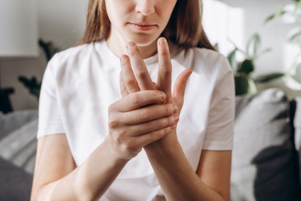 Early signs of arthritis When joint pain is more than ageing
